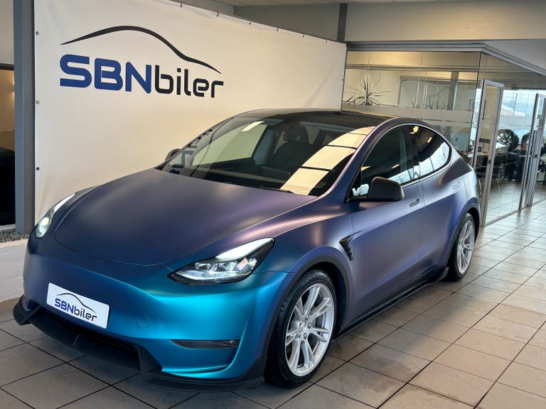 Tesla Model Y Long Range AWD