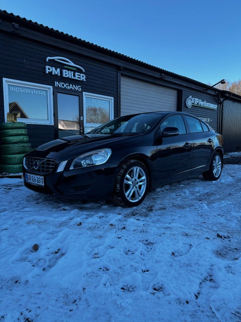 Volvo S60 2,0 T5 240 Momentum aut.