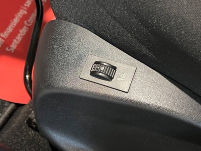 Peugeot 208 PureTech 82 Allure Sky