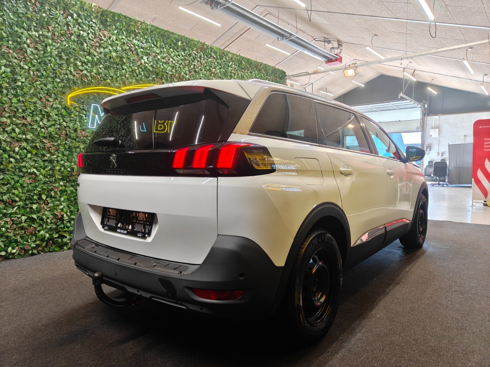 Billede af Peugeot 5008 1,2 e-THP 130 Allure 7prs