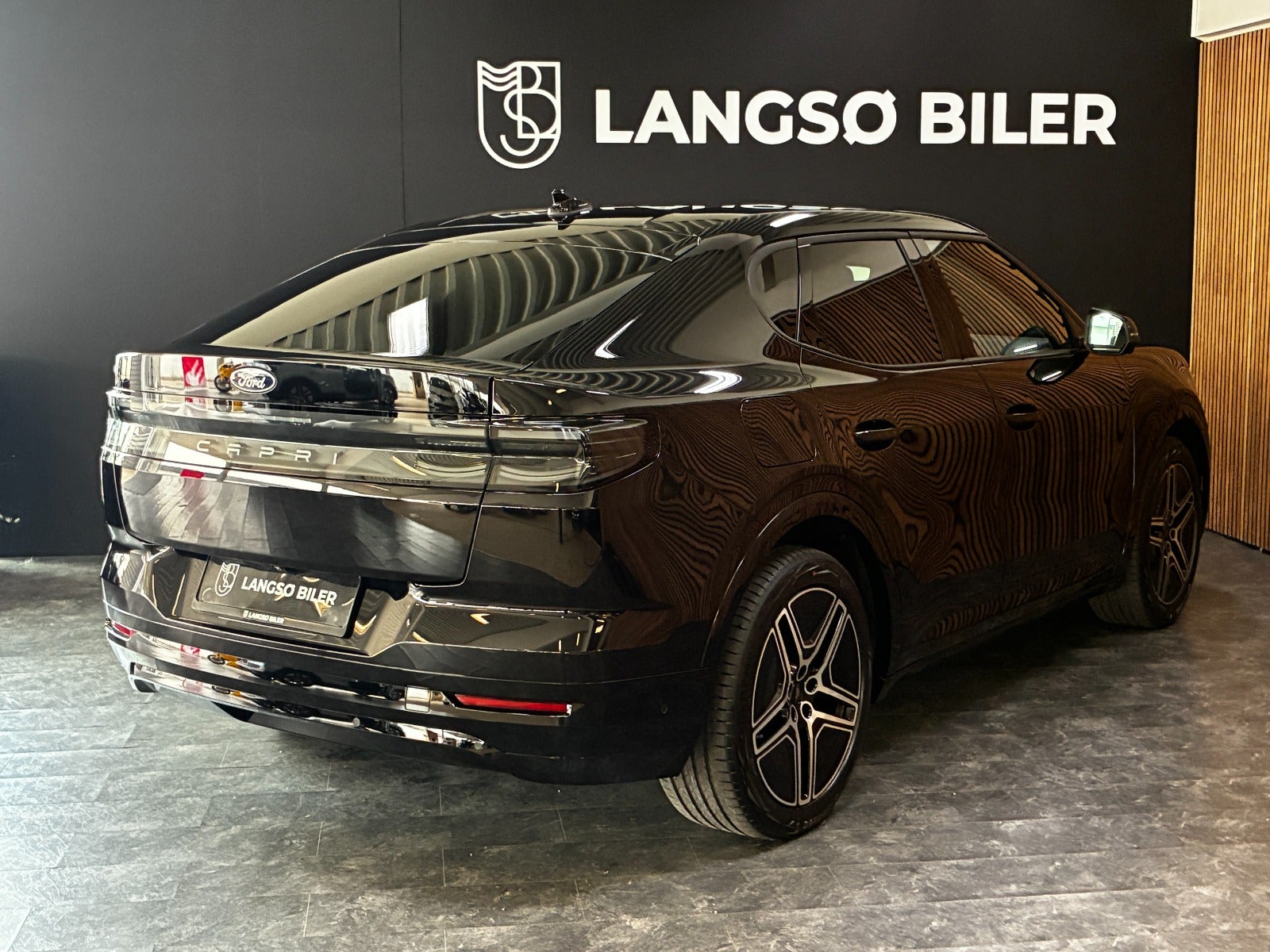 Billede af Ford Capri 77 Premium Extended Range
