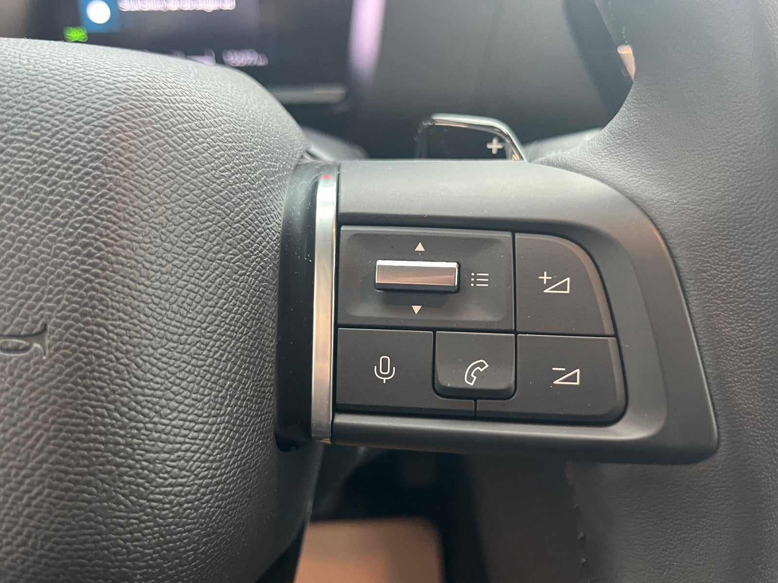 Billede af Citroën C4 X 1,2 PureTech 130 Chevron Sport EAT8