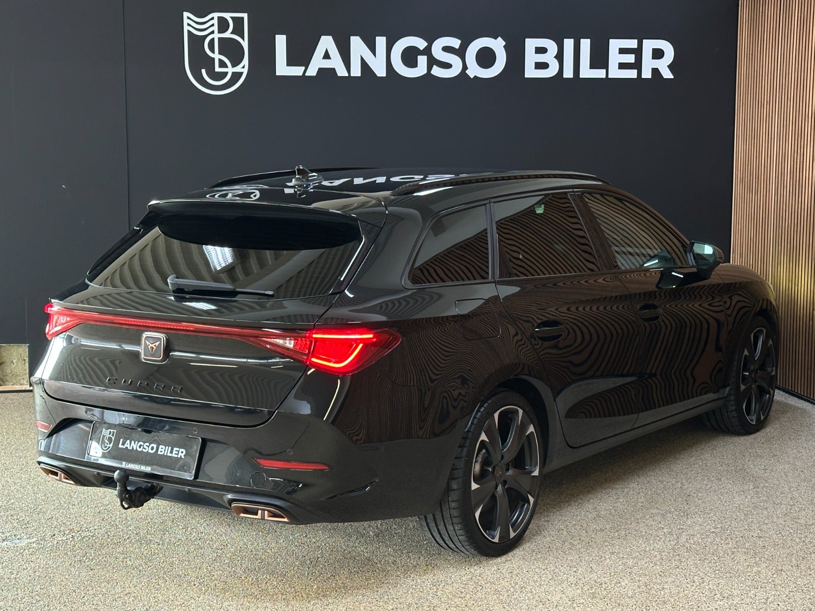 Billede af Cupra Leon 1,4 eHybrid Sportstourer DSG