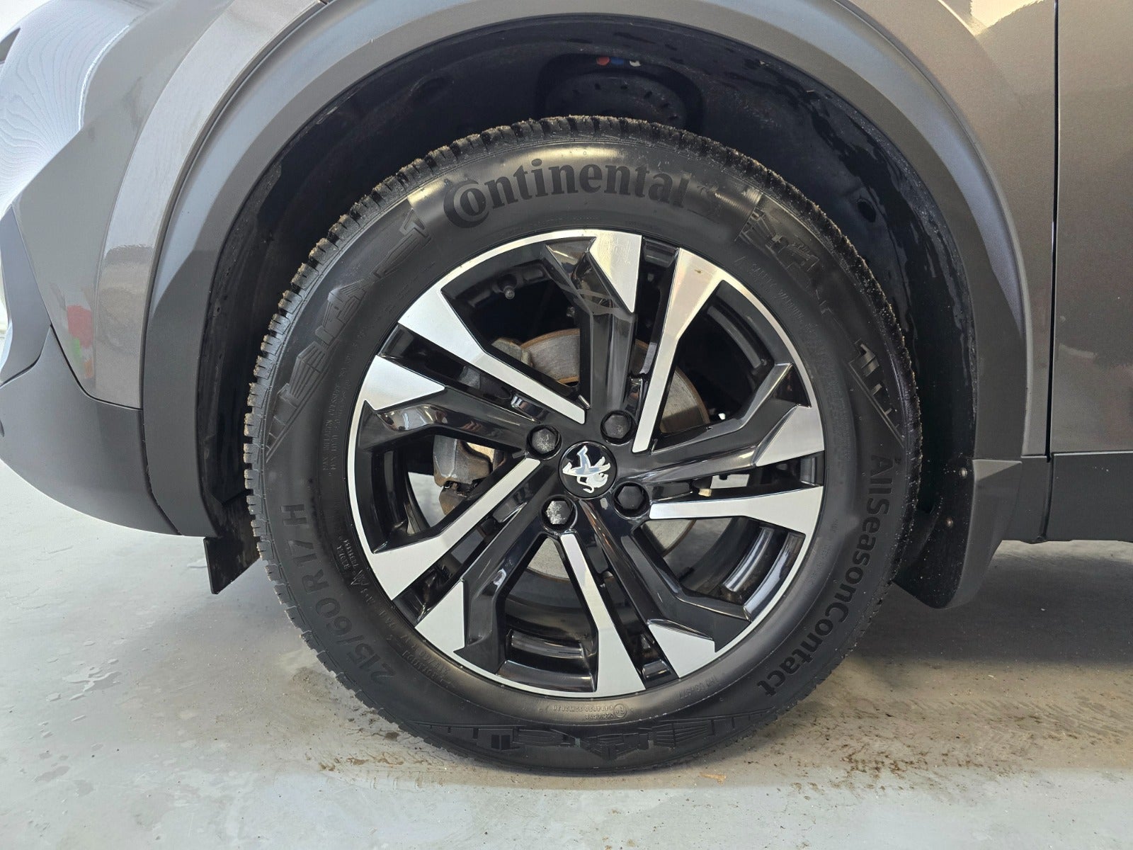 Billede af Peugeot 2008 1,2 PureTech 100 Allure Pack