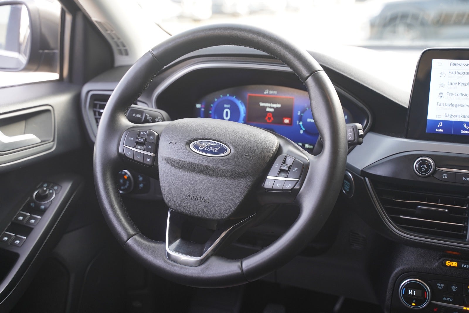 Billede af Ford Focus 1,0 EcoBoost mHEV Titanium X stc.