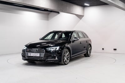 Audi S4 3,0 TFSi Avant quattro Tiptr. 5d