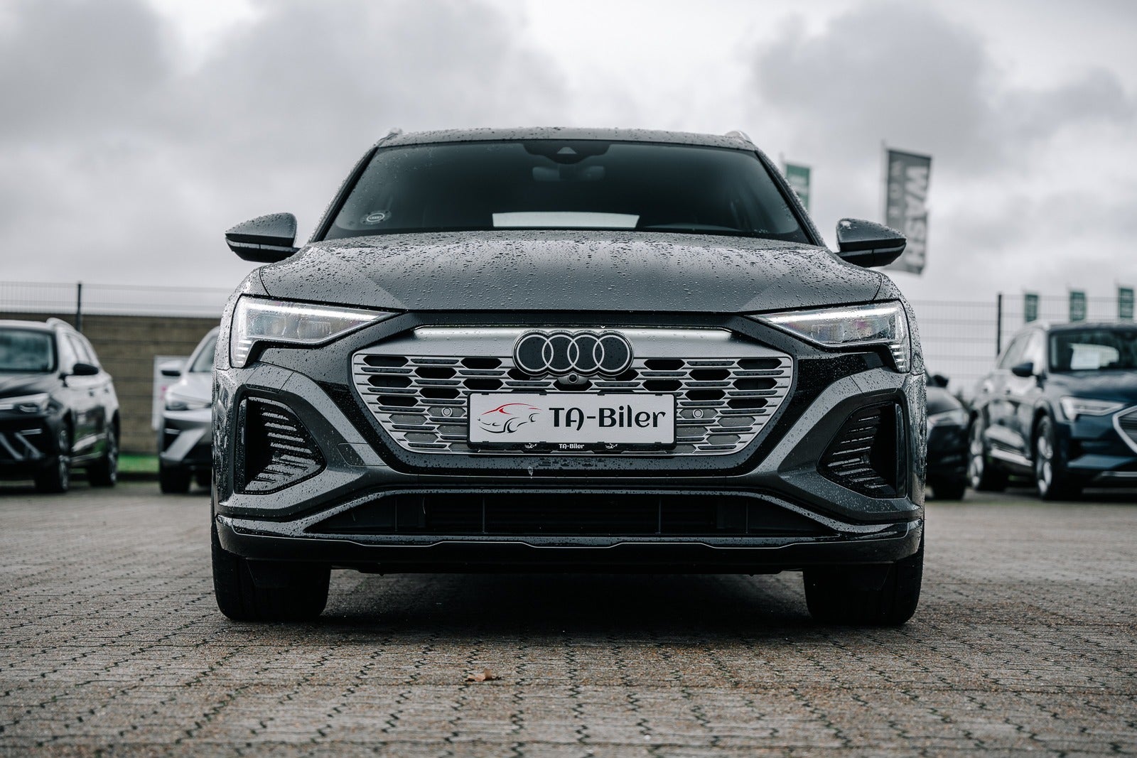 Audi Q8 e-tron 2023