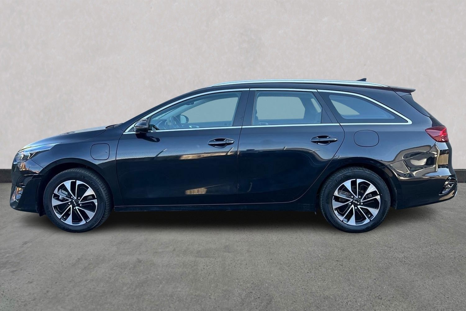 Billede af Kia Ceed 1,6 PHEV Prestige SW DCT