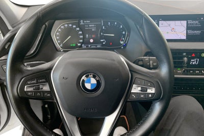 BMW 118i Sport Line aut.