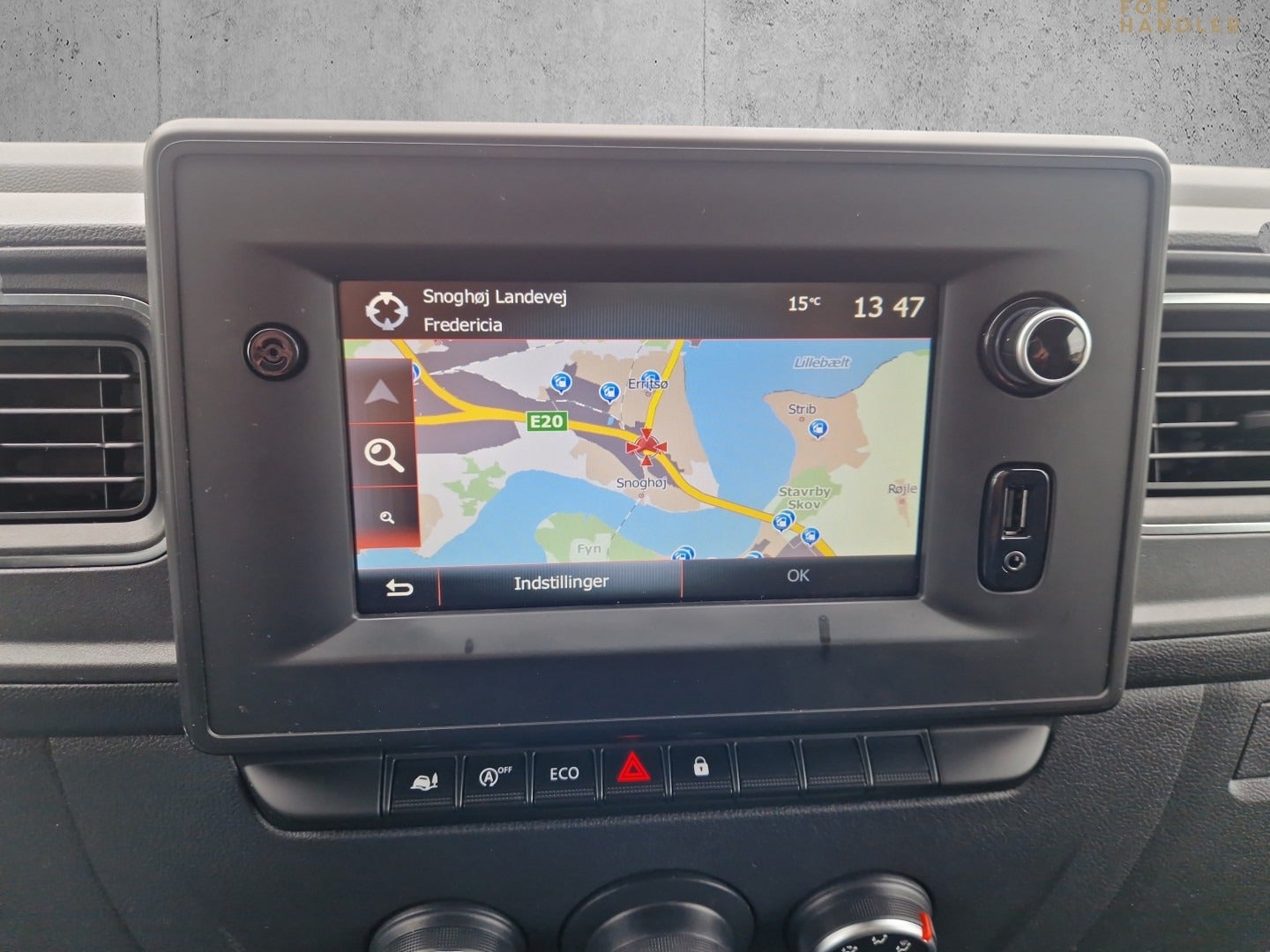 Billede af Renault Master IV T35 2,3 dCi 165 Alukasse m/lift