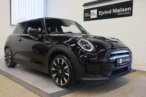 MINI Cooper SE Experience