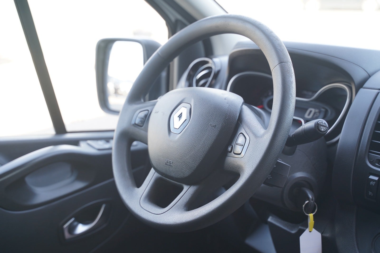 Billede af Renault Trafic T29 2,0 dCi 170 L1H1 EDC