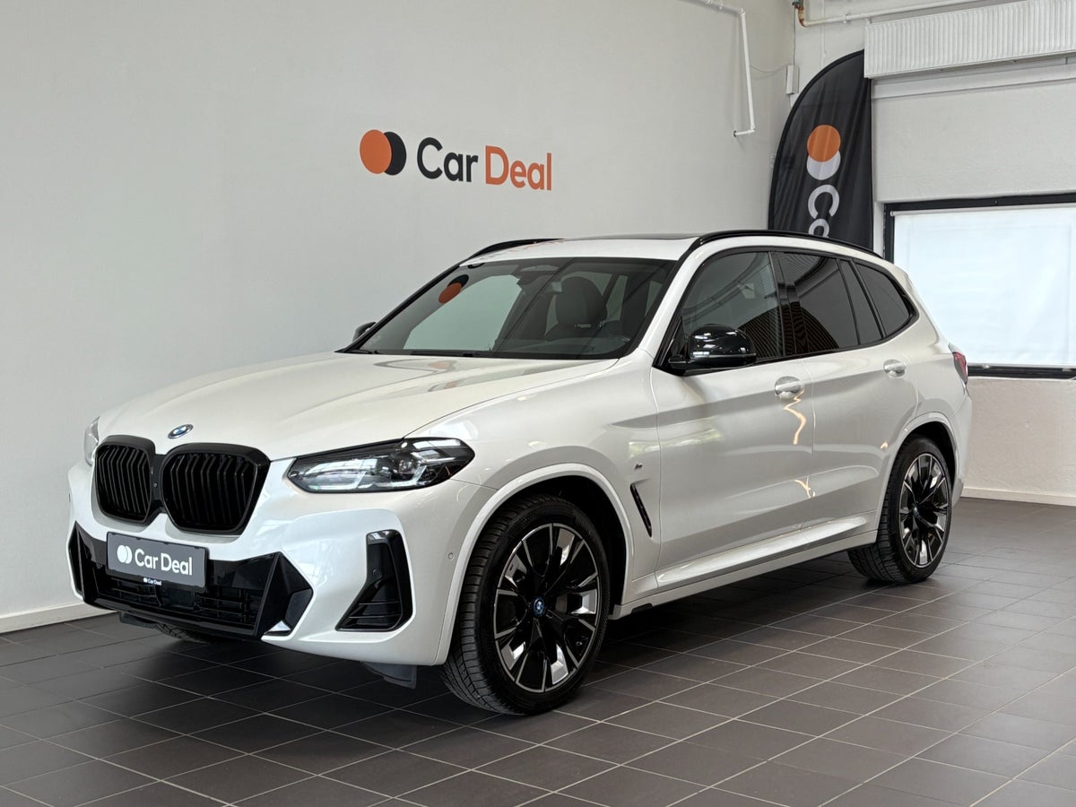 BMW iX3 billede