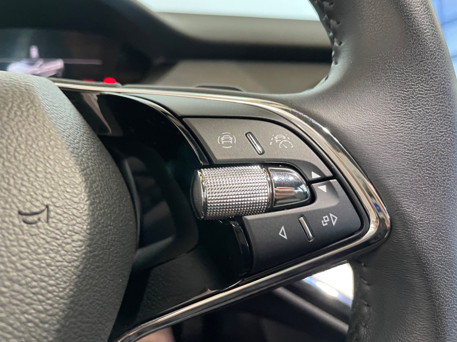 Skoda Enyaq iV Plus Loft