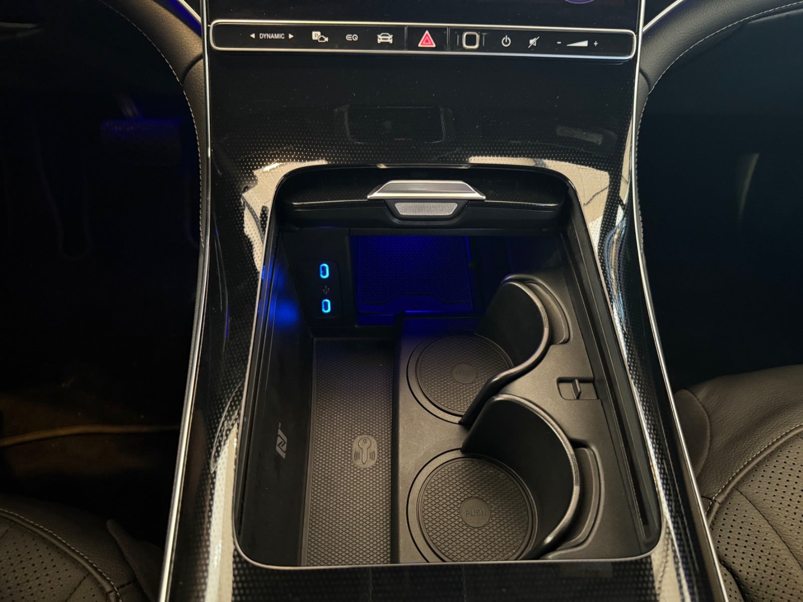 Mercedes EQS450+ SUV