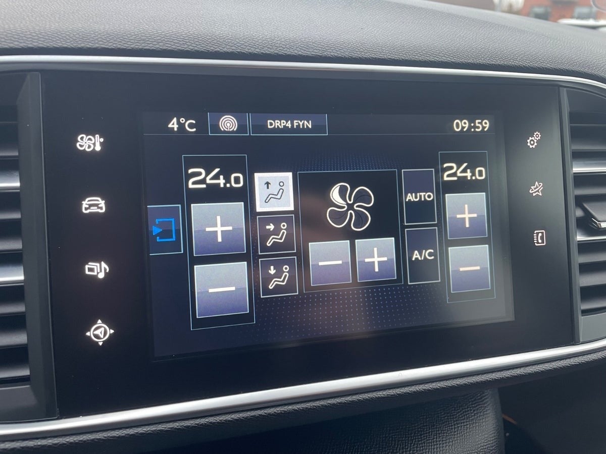 Billede af Peugeot 308 1,6 BlueHDi 120 Style SW