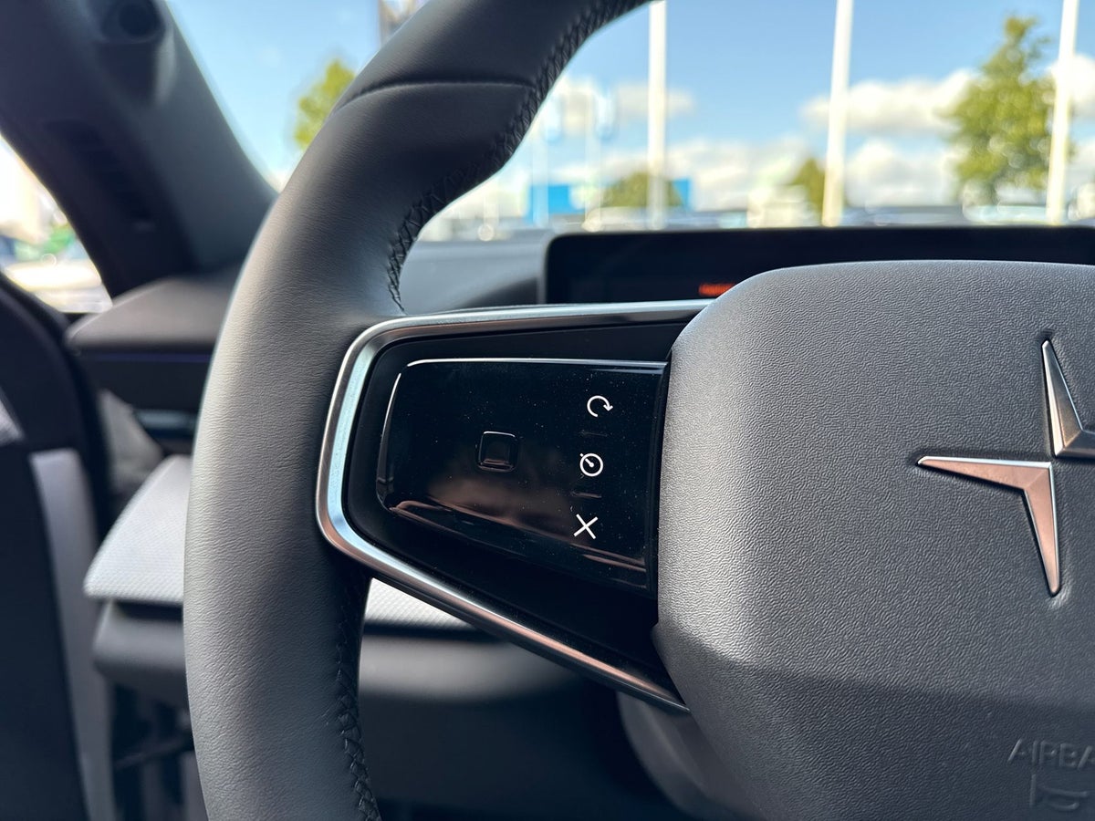 Polestar 4 Long Range AWD billede 17