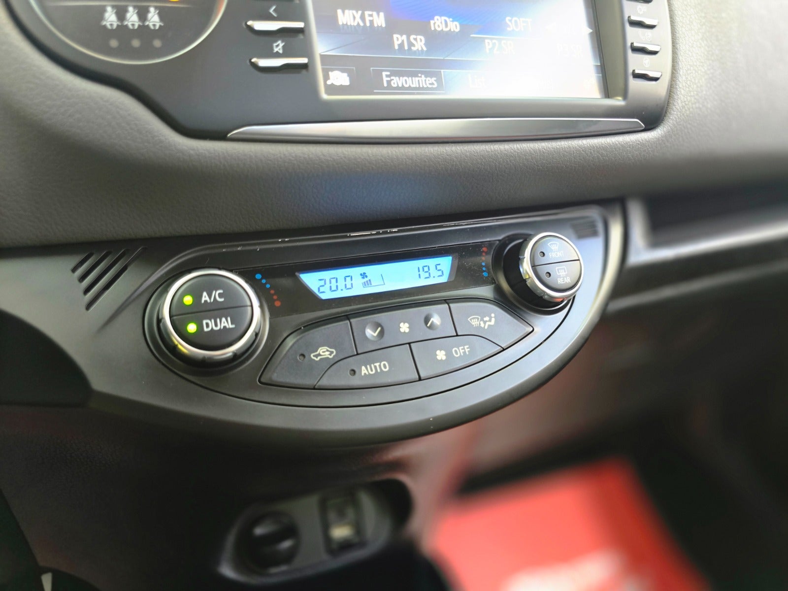 Billede af Toyota Yaris 1,5 Hybrid H2 e-CVT