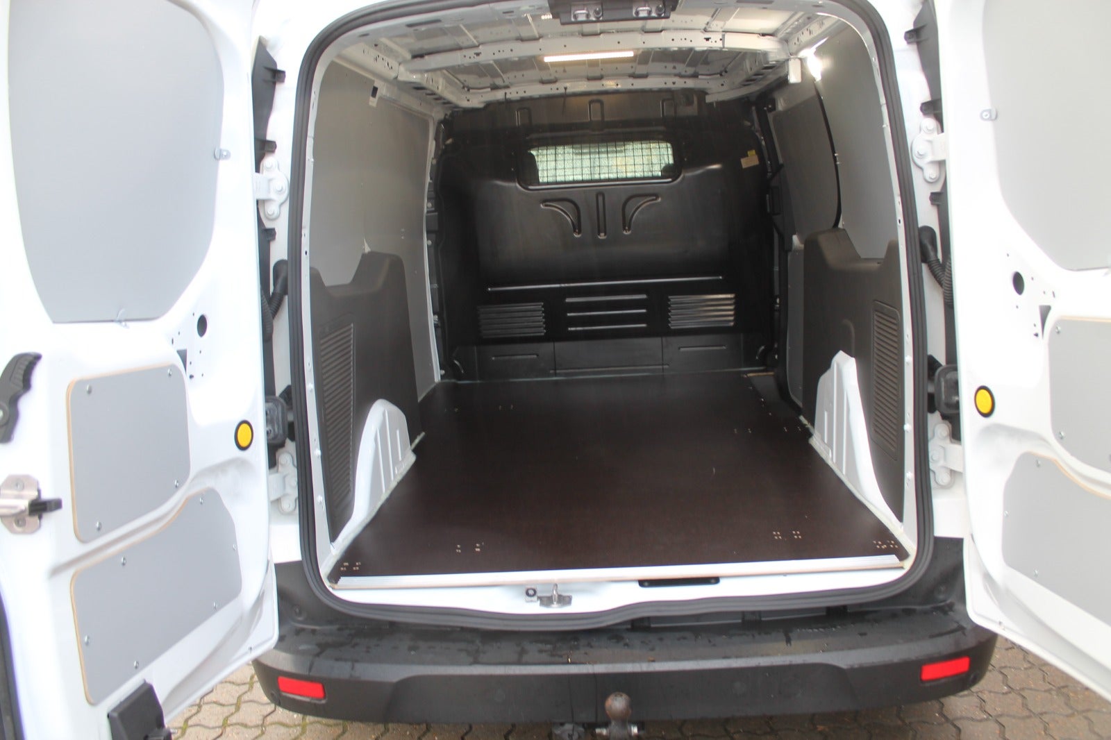 Ford Transit Connect EcoBlue Active aut. lang