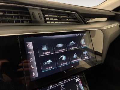 Audi e-tron 55 Prestige quattro Van