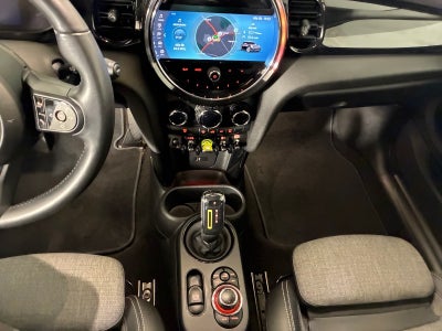 MINI Cooper SE Essential