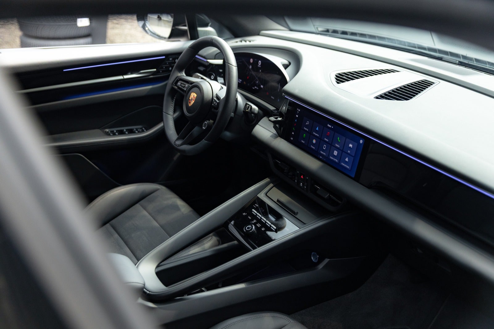 Gallery image 22 of 23