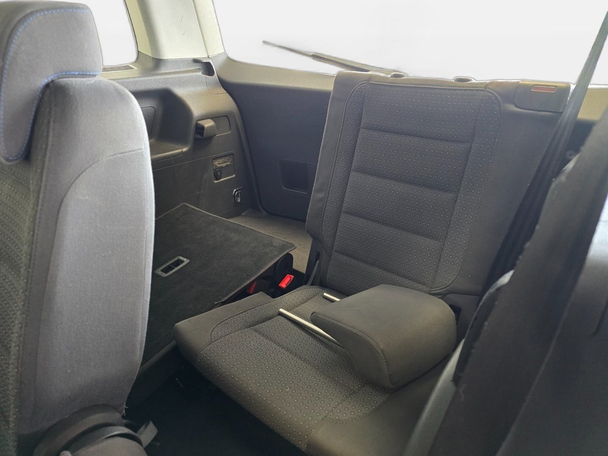 Billede af VW Touran 2,0 FSi Trendline 7prs