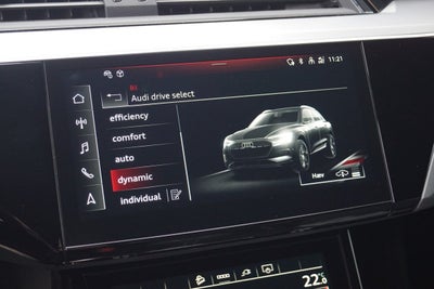 Audi e-tron S-line quattro