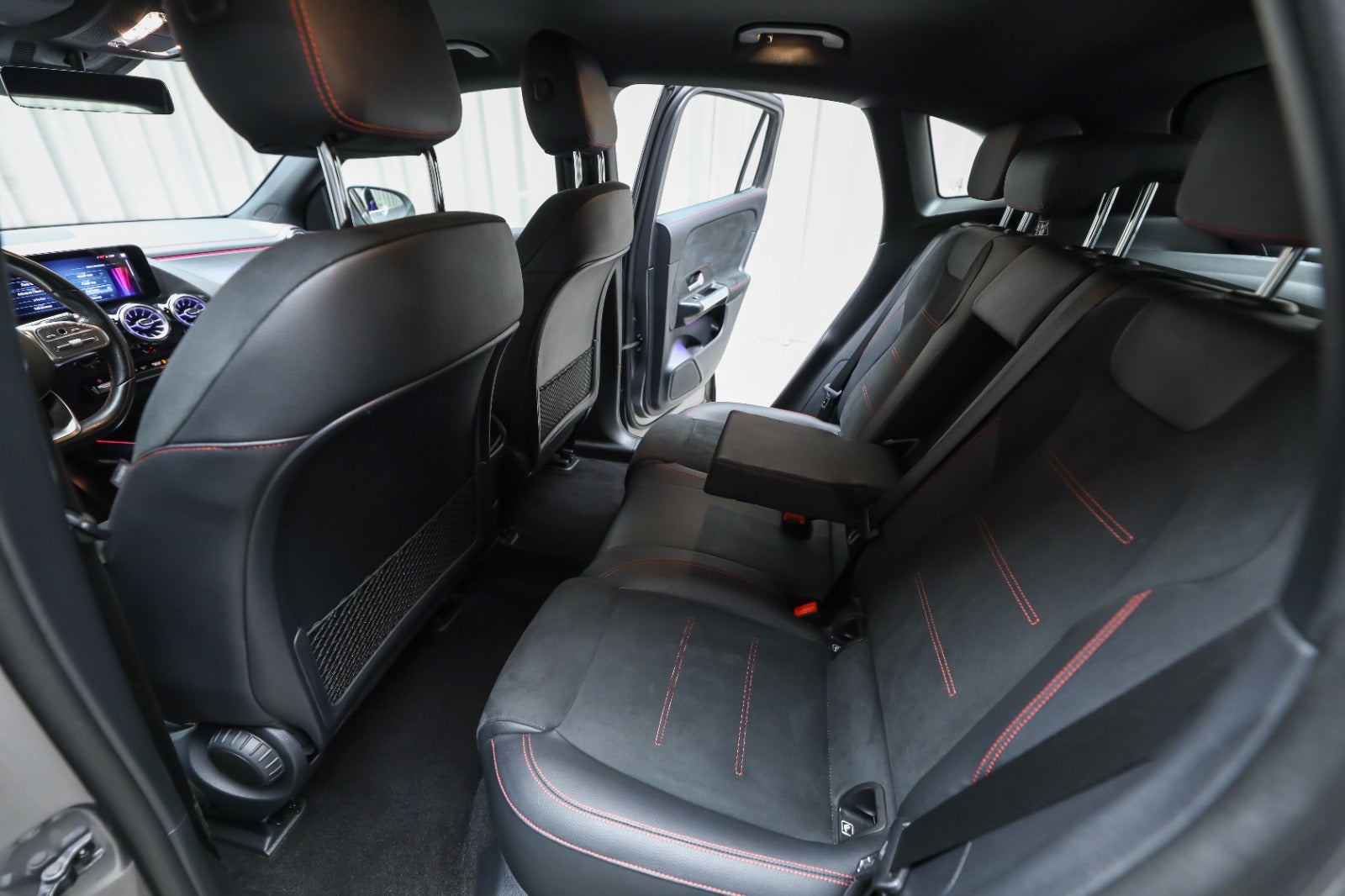 Mercedes-Benz EQA 250 (5/8)