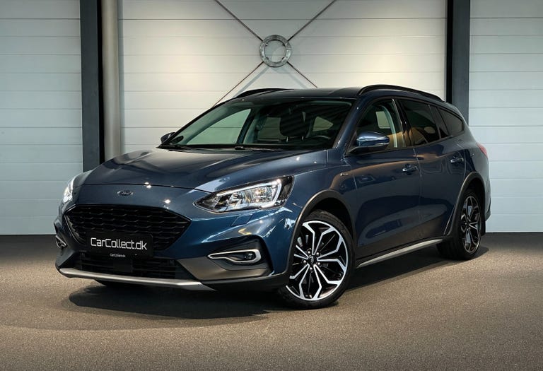 Ford Focus EcoBoost Active stc. aut.