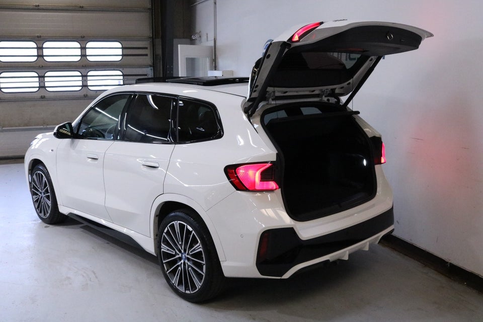 BMW iX1, Billede 3