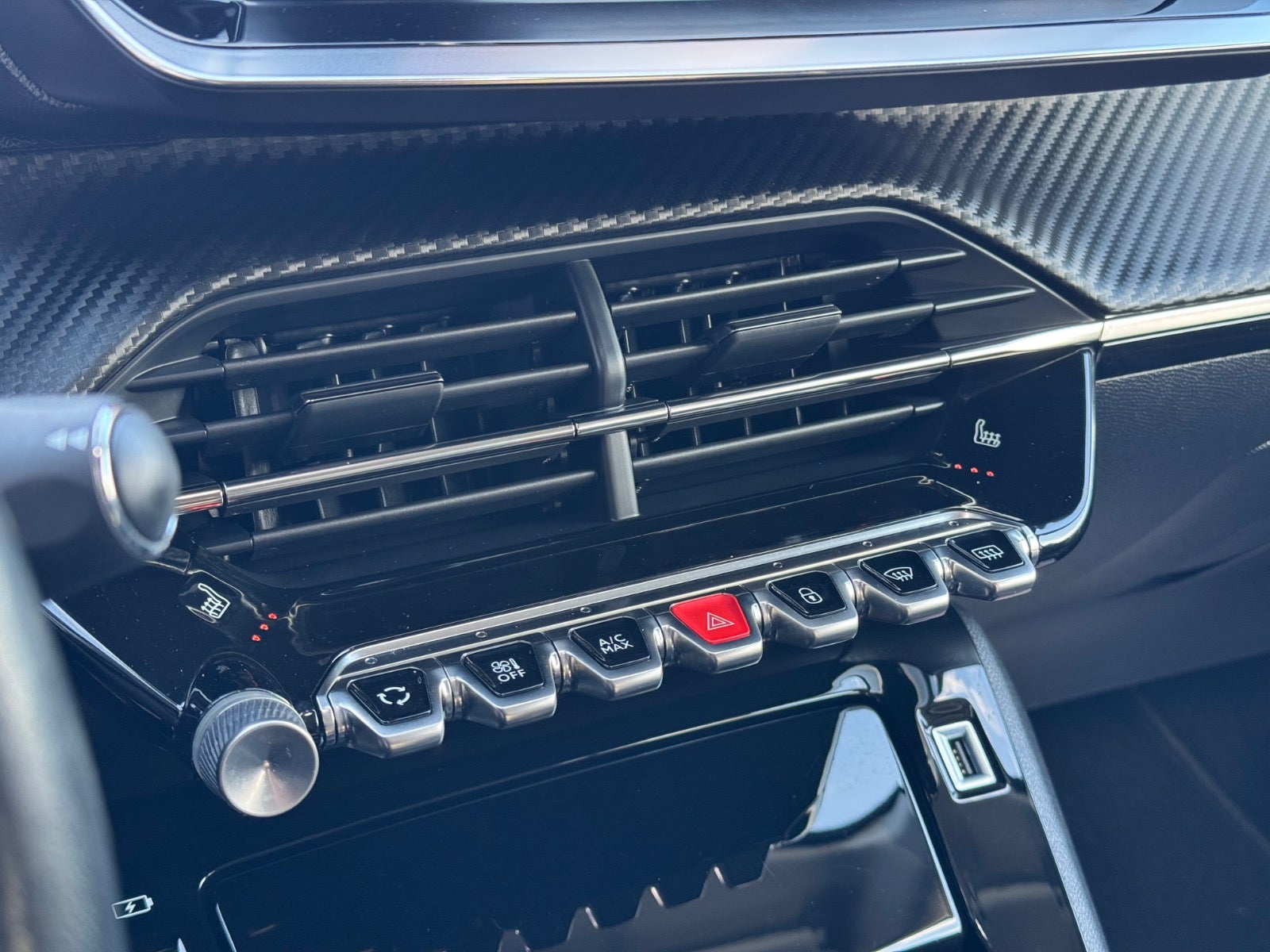 Billede af Peugeot 208 1,5 BlueHDi 100 Allure Sky