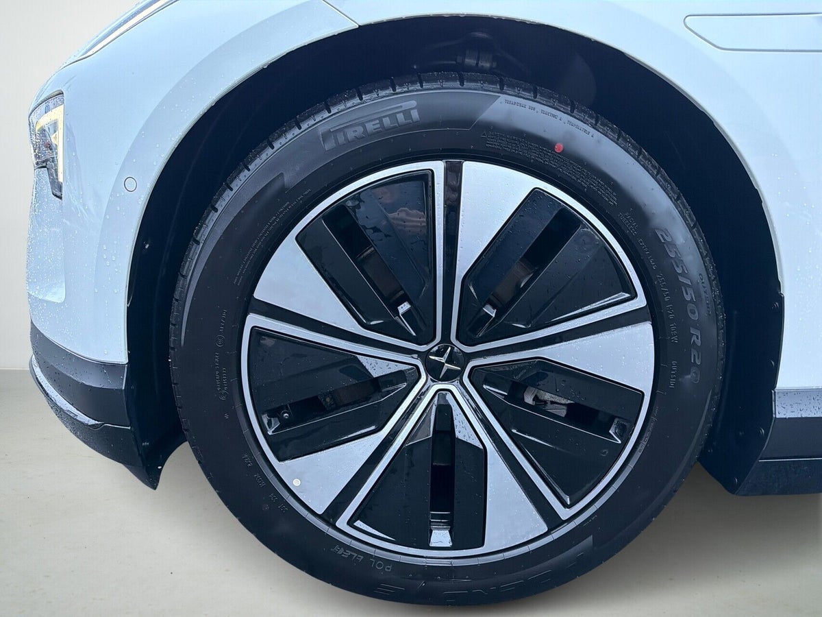 Polestar 4 Long Range Nordic Edition billede 8