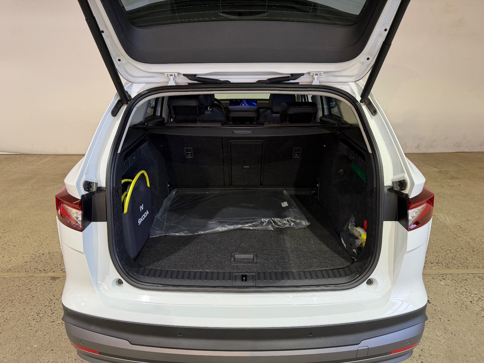 Skoda Enyaq iV Plus Loft