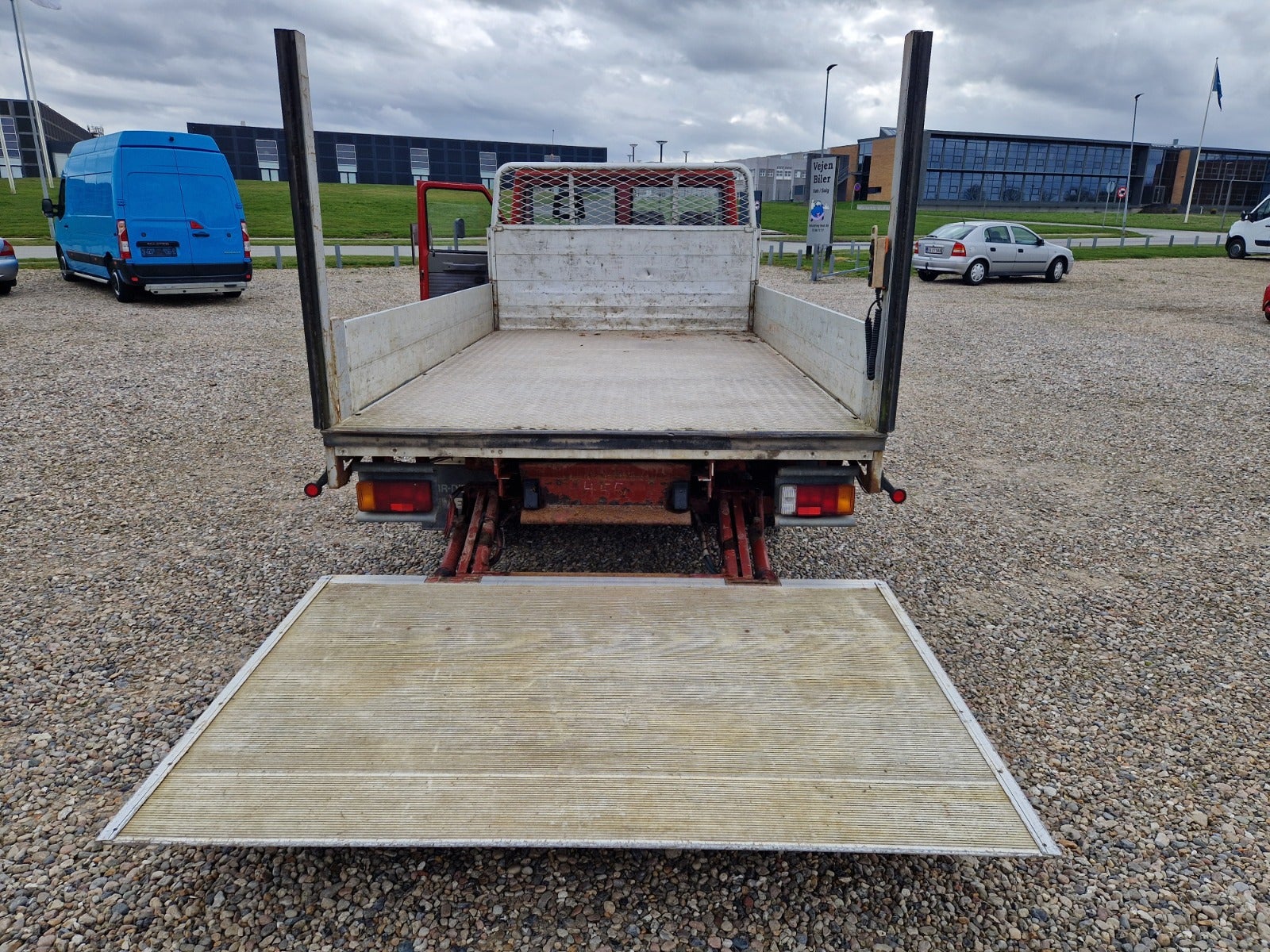Billede af Iveco Daily 30-8 D Kassevogn