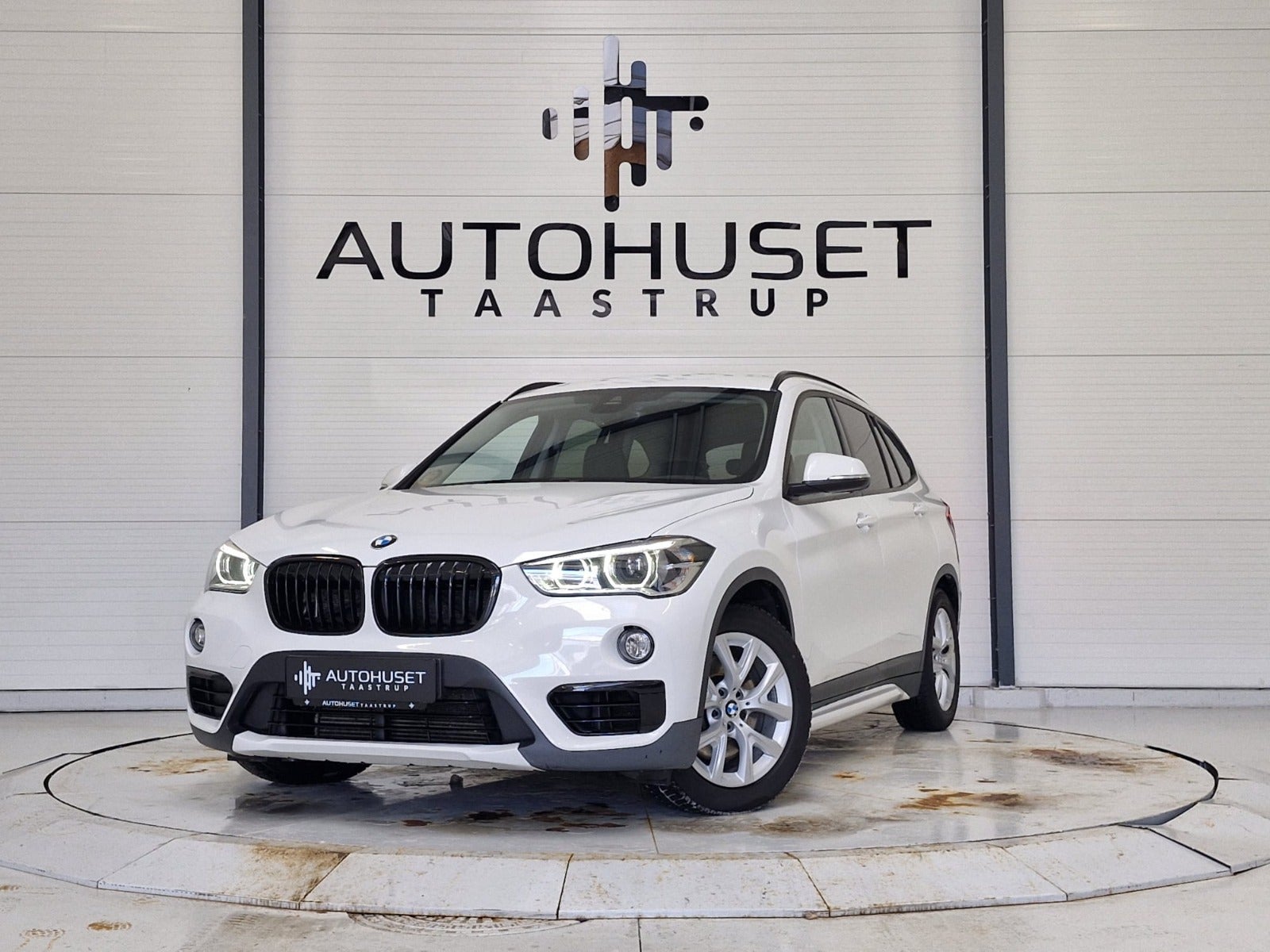 Billede af BMW X1 2,0 sDrive20i Sport Line aut.