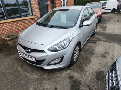 Hyundai i30 1,6 GDi Comfort CW Eco 5d