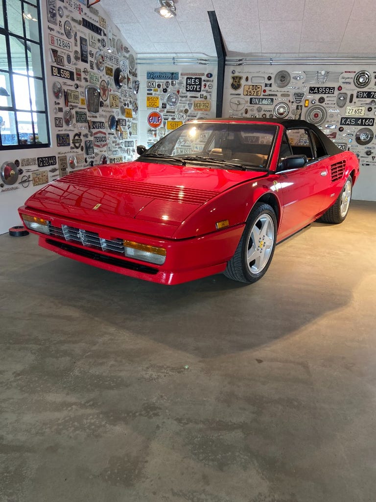 Ferrari Mondial Cabriolet