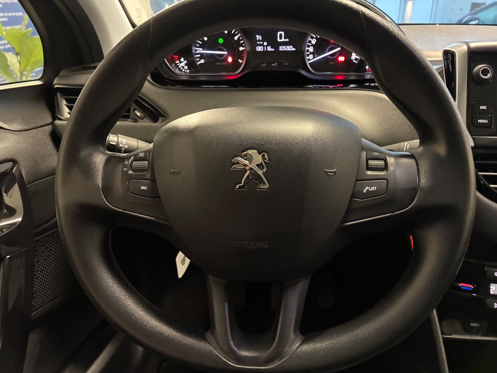 Billede af Peugeot 208 1,2 PureTech 82 Allure Sky