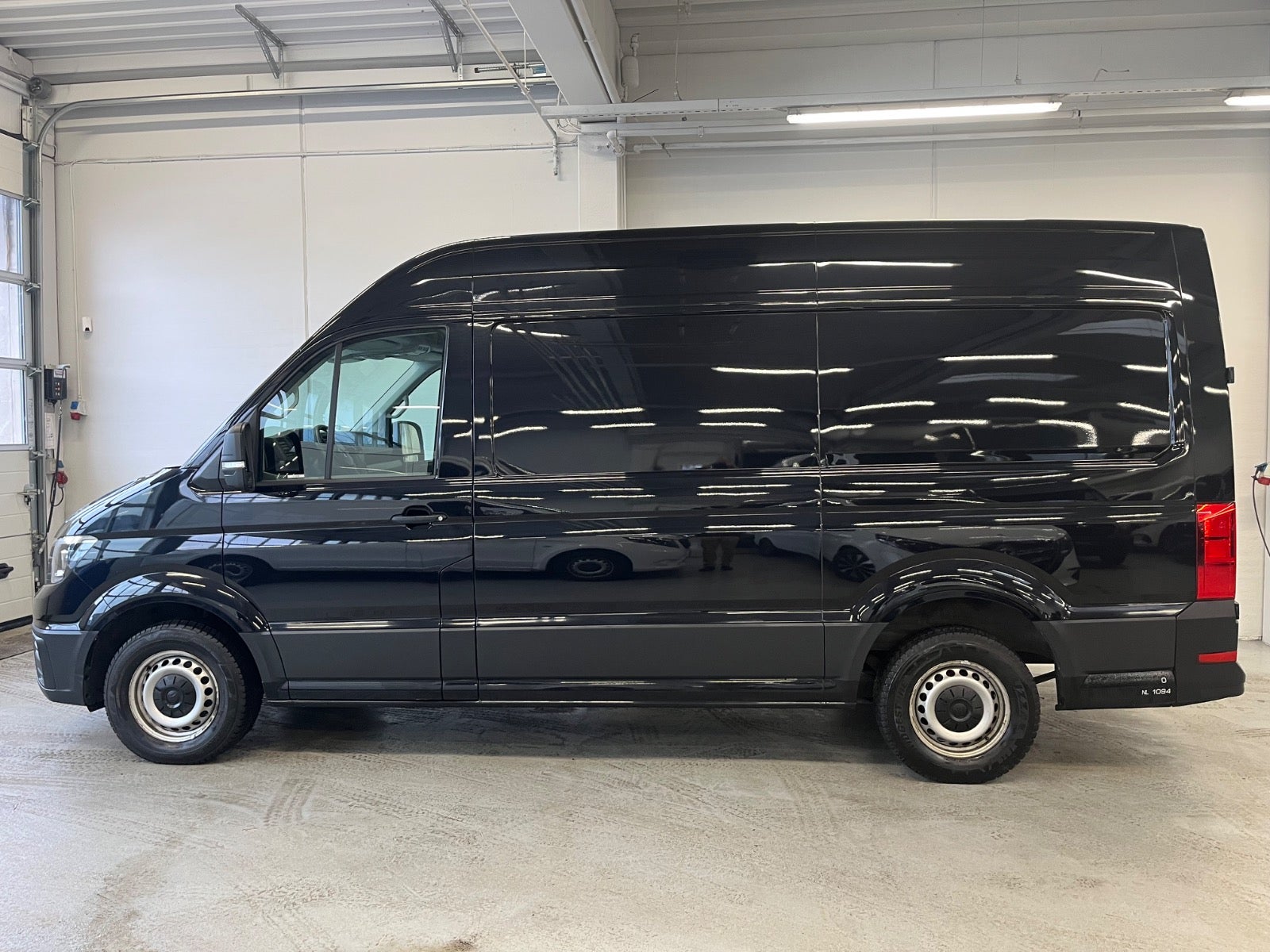 Billede af VW Crafter 35 2,0 TDi 140 Kassevogn L3H2