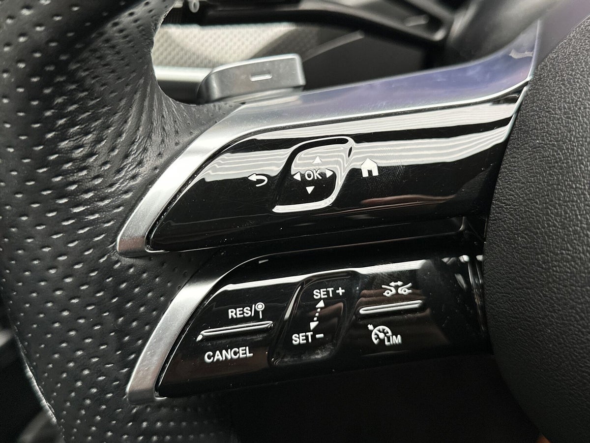 Mercedes C300 e AMG Line stc. aut. billede 15