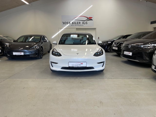 Tesla Model 3  Performance AWD