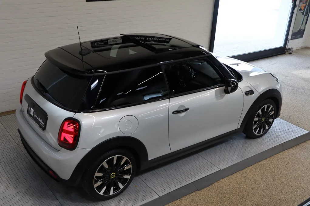 MINI Cooper SE Yours Trim