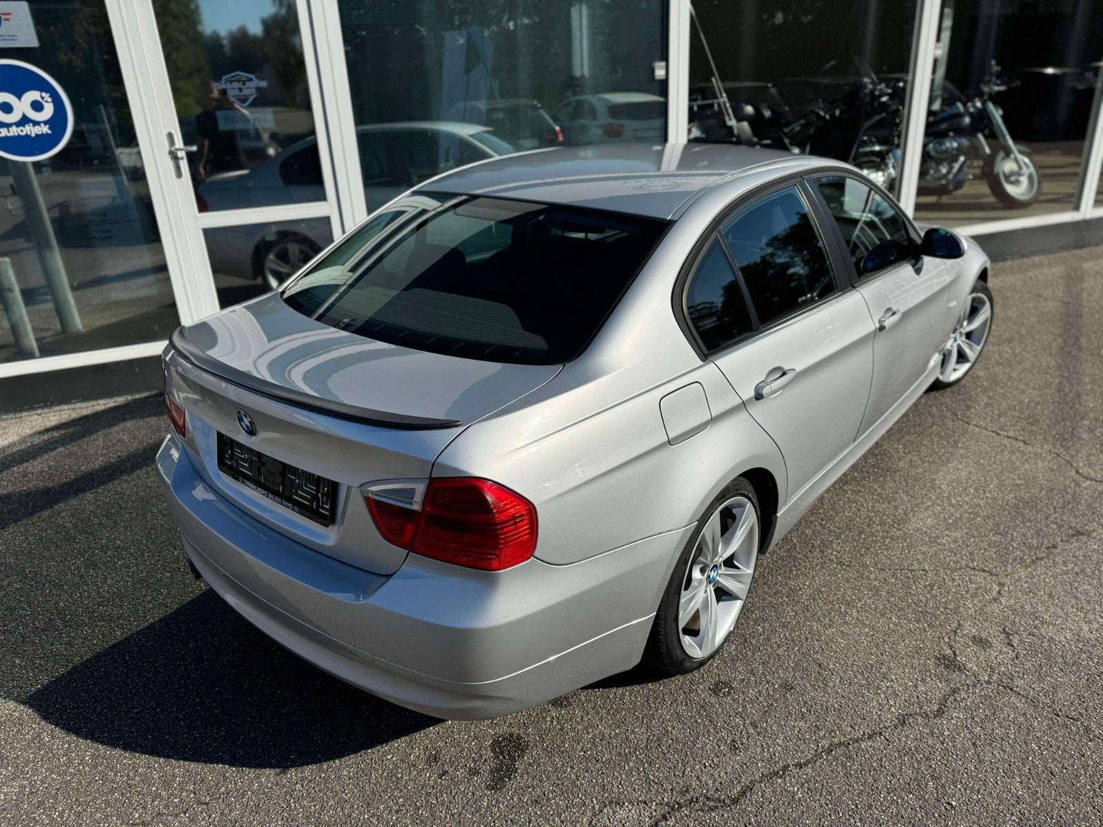 BMW 318i 2006