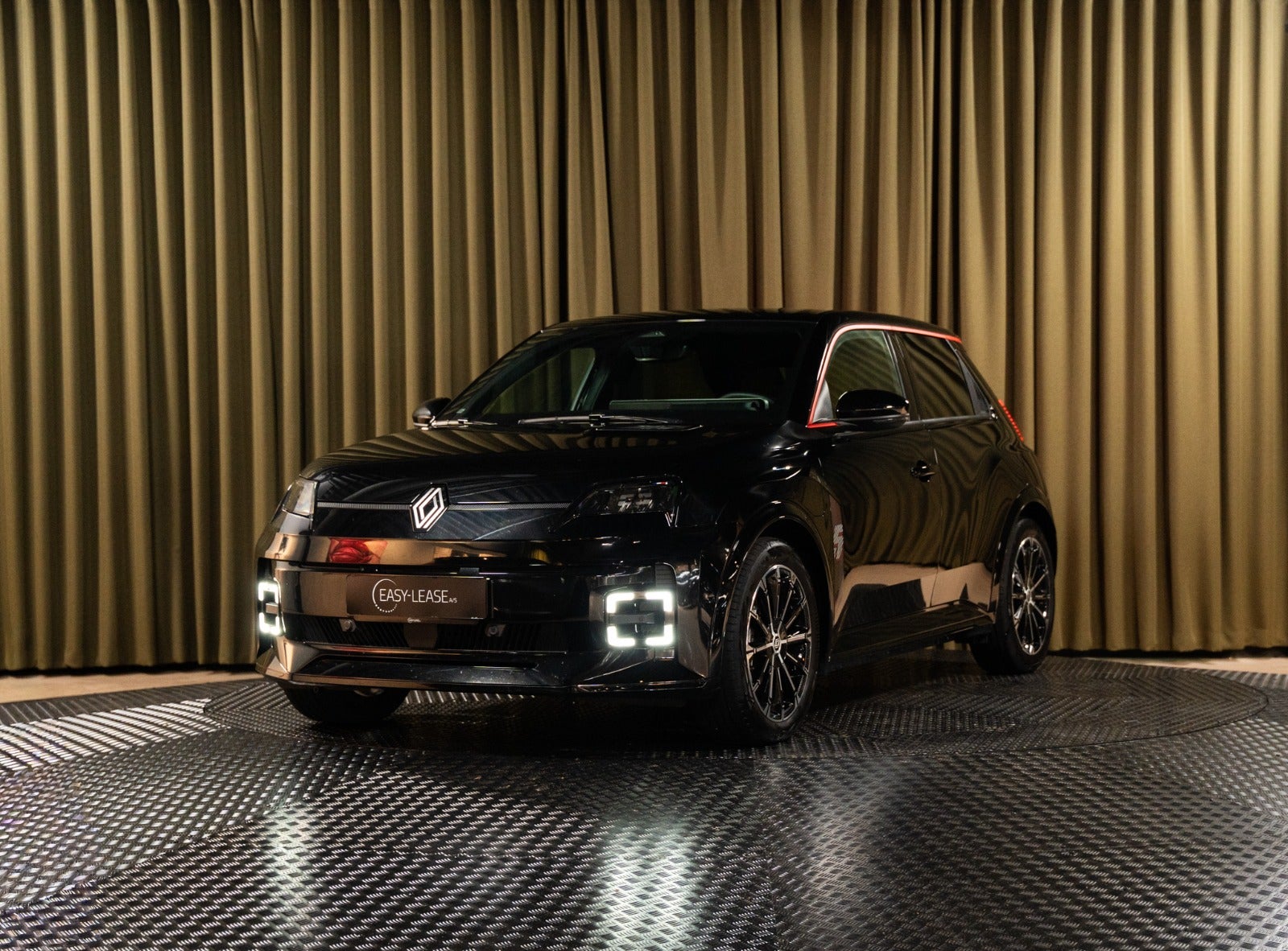 Renault 5 E-Tech 52 Iconic