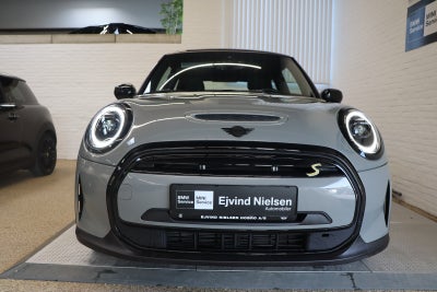 MINI Cooper SE Camden Edition