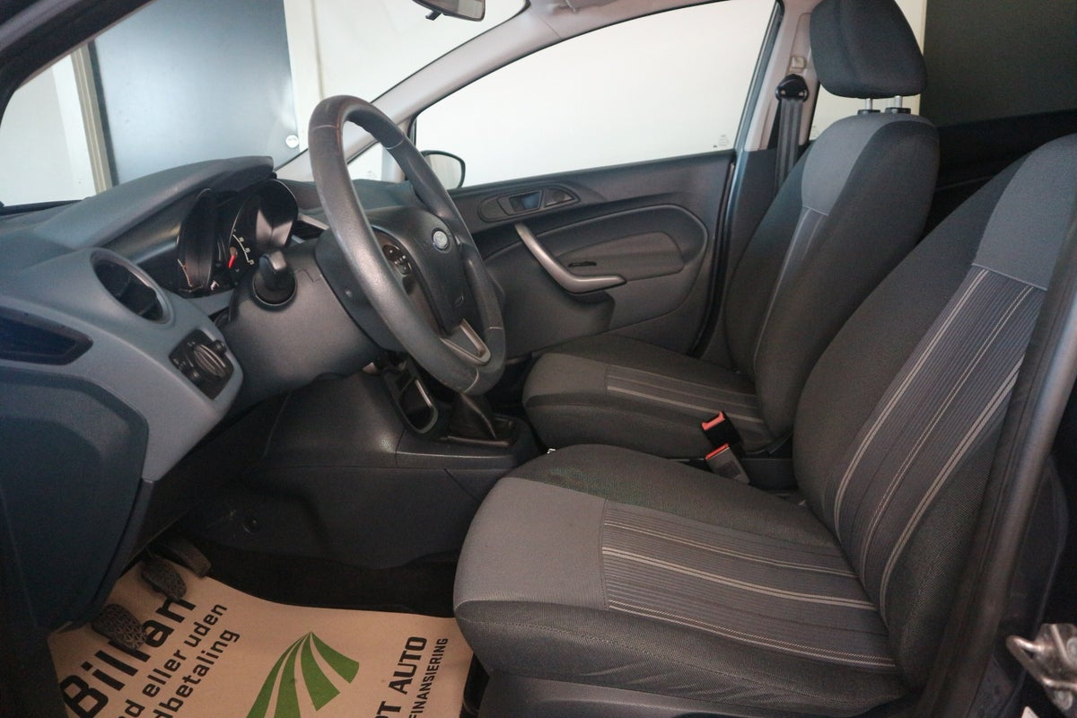 Ford Fiesta 82 Trend
