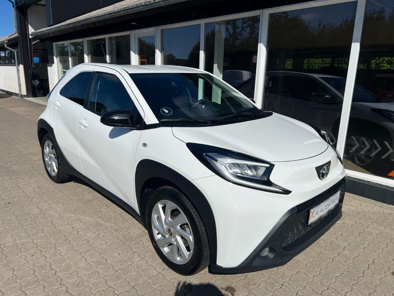 Toyota Aygo X Active s-CVT