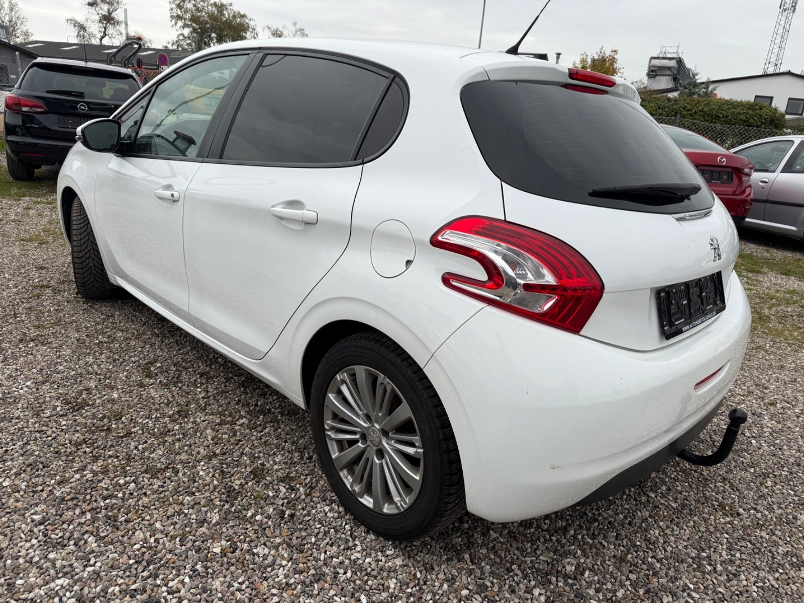 Peugeot 208 2013