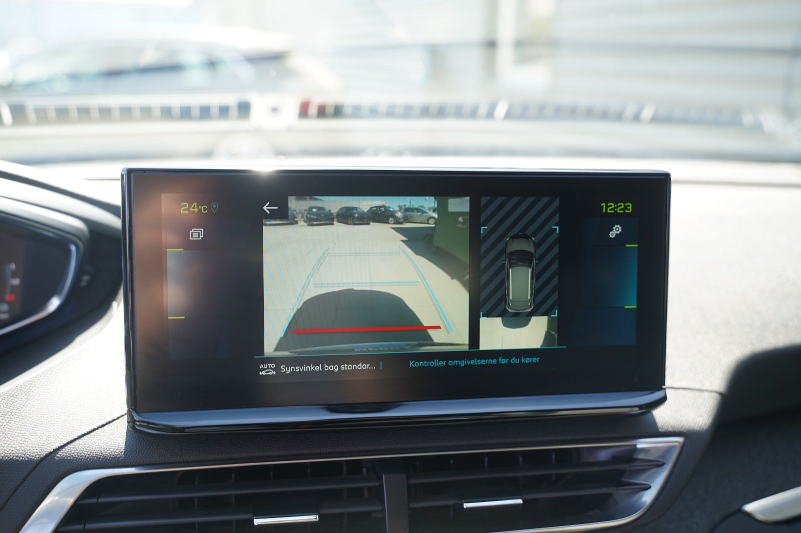 Billede af Peugeot 3008 1,6 Hybrid Allure EAT8